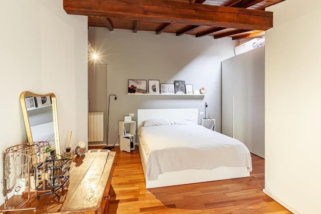 Elegante Loft Su 2 Piani A 5 Minuti Da San Siro Apartment มิลาน ภายนอก รูปภาพ