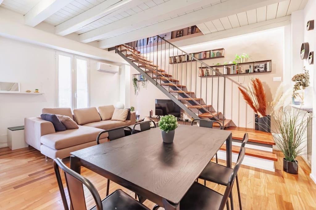 Elegante Loft Su 2 Piani A 5 Minuti Da San Siro Apartment มิลาน ภายนอก รูปภาพ